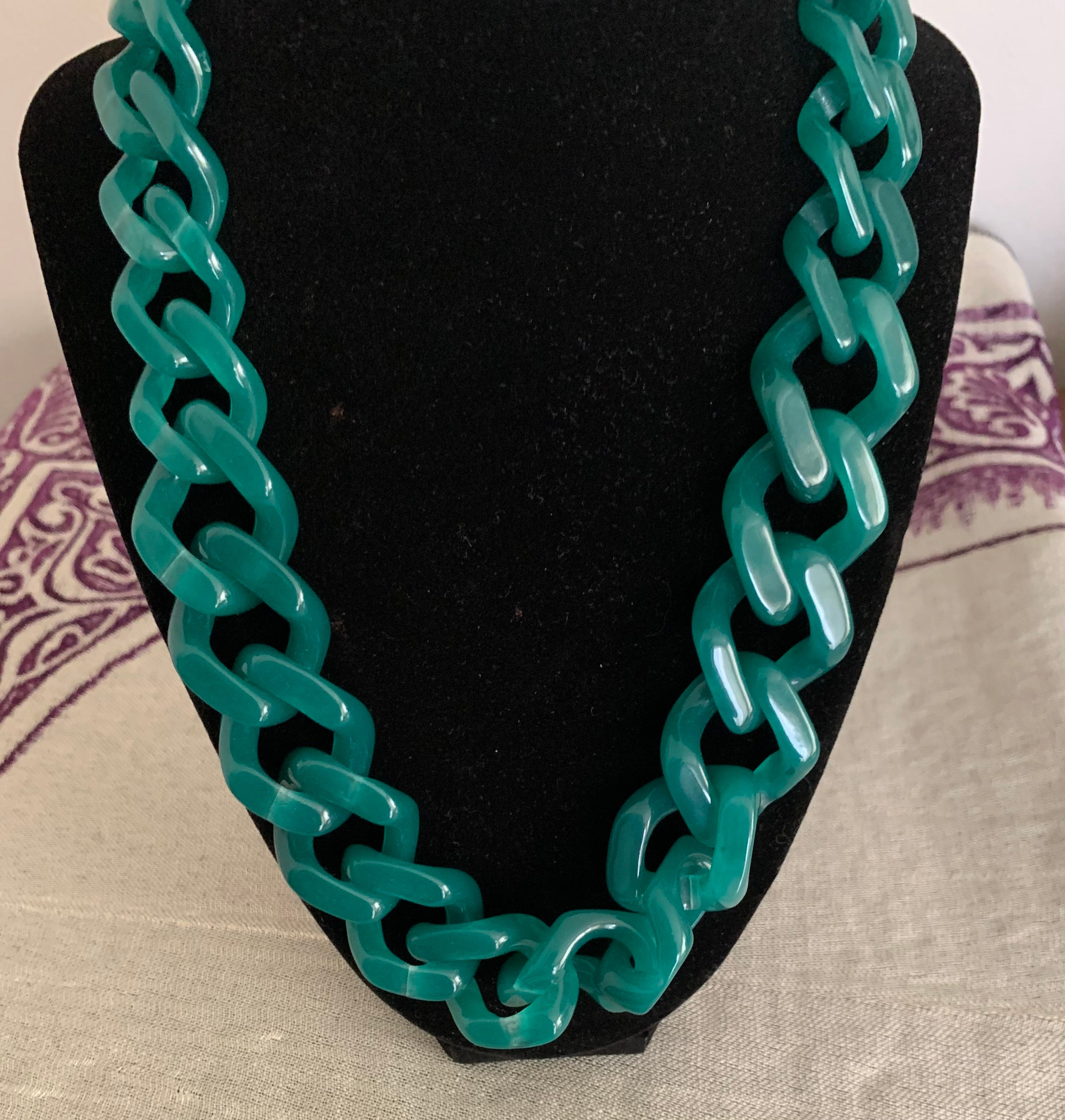 Light Teal Chunky Resin Chain Link Necklace