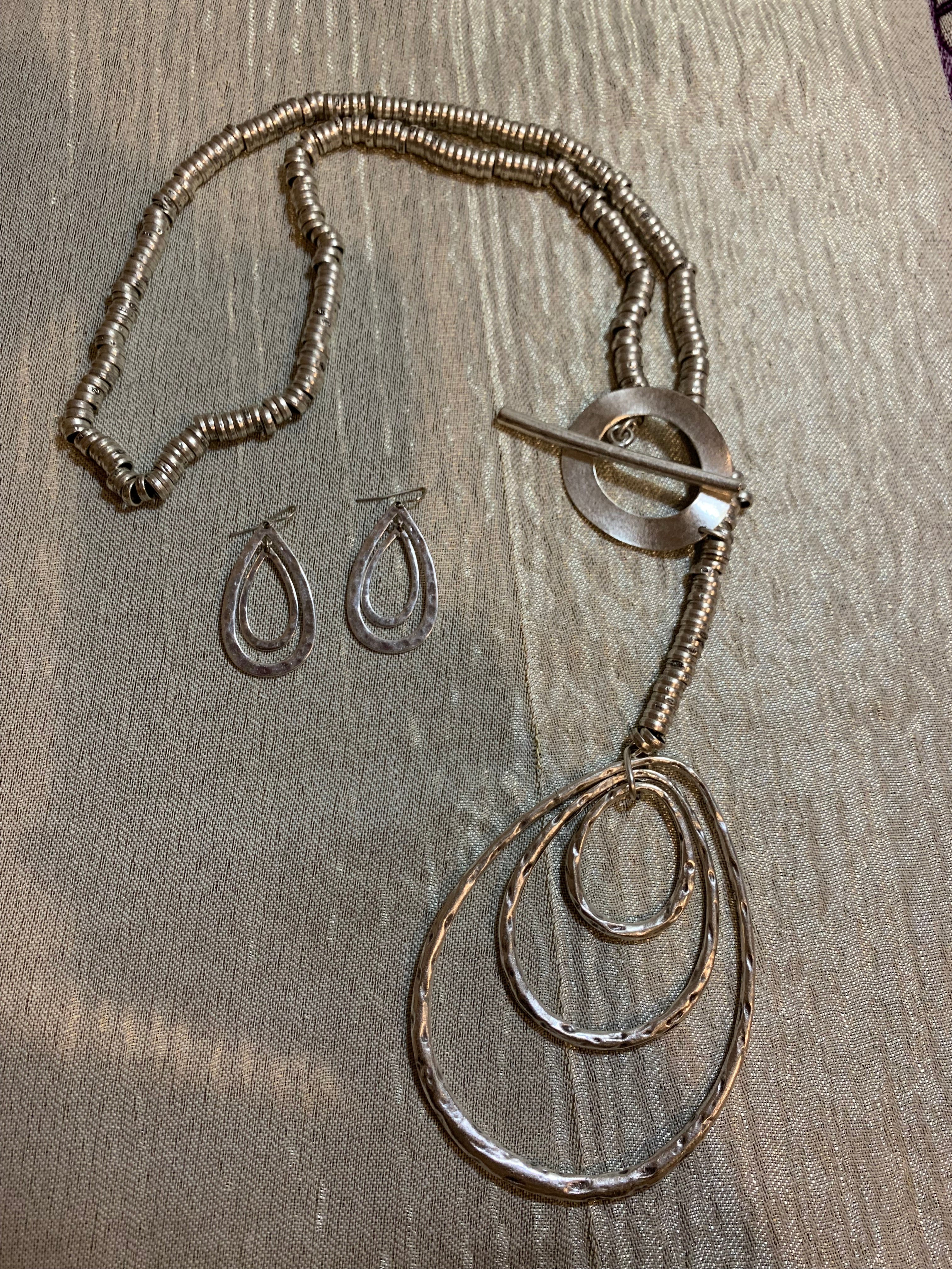Silver Heishi Bead Lariat Necklace with Hammered Triple Teardrop Pendant