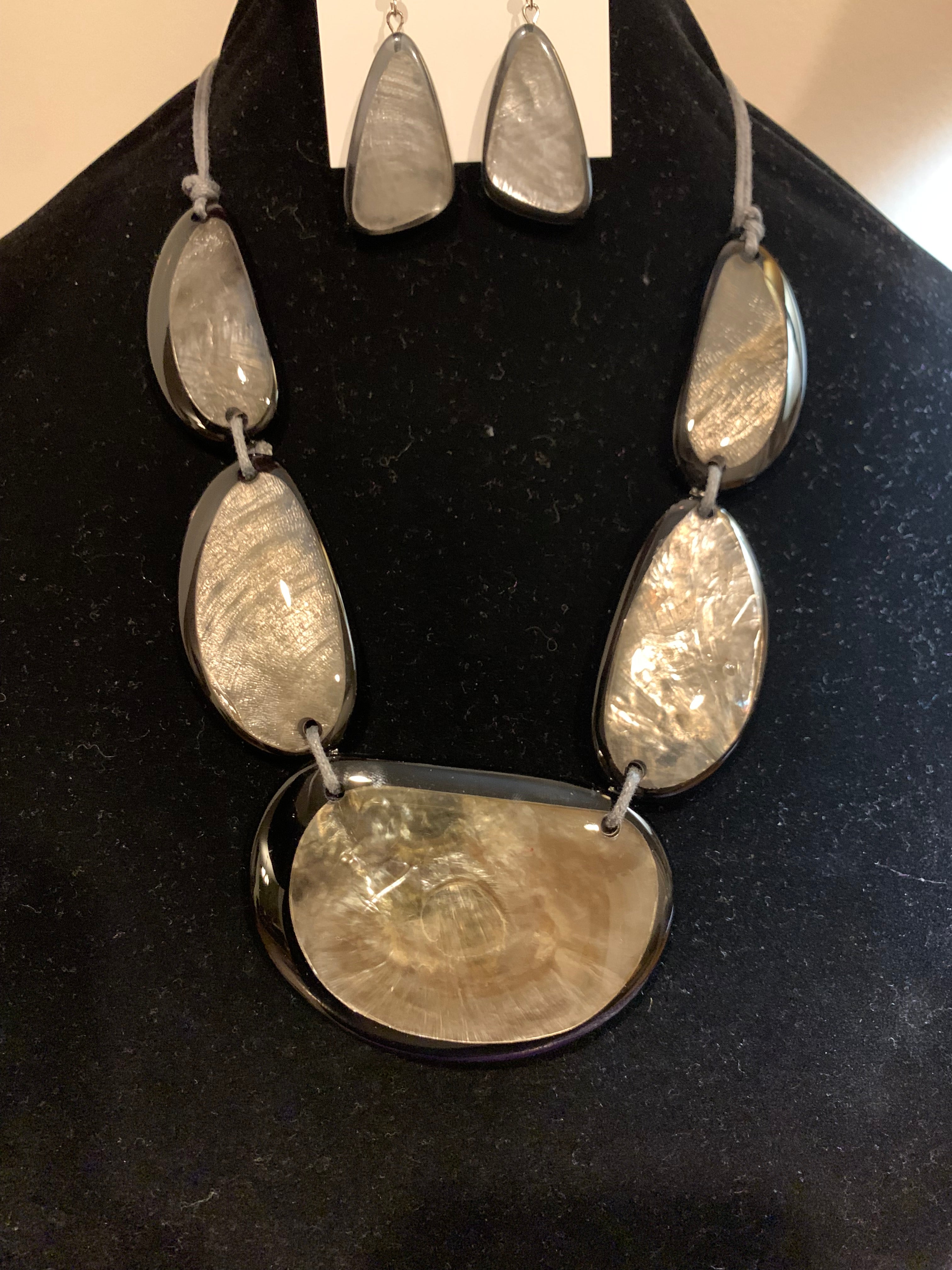 Oversized Pearlescent Shell Disc Bib Necklace & Earring Set