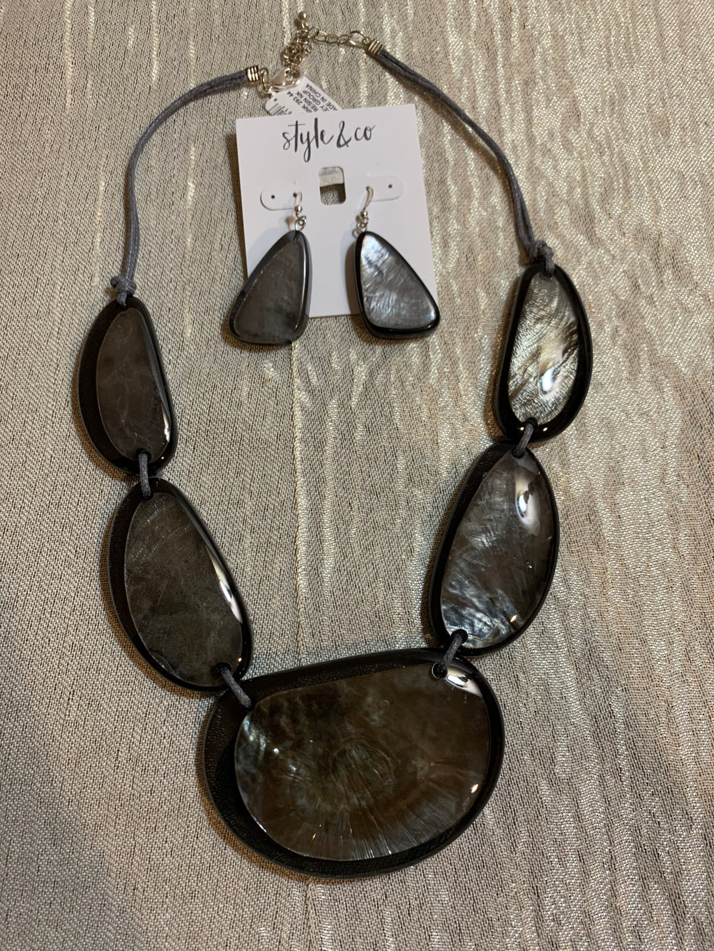 Oversized Pearlescent Shell Disc Bib Necklace & Earring Set