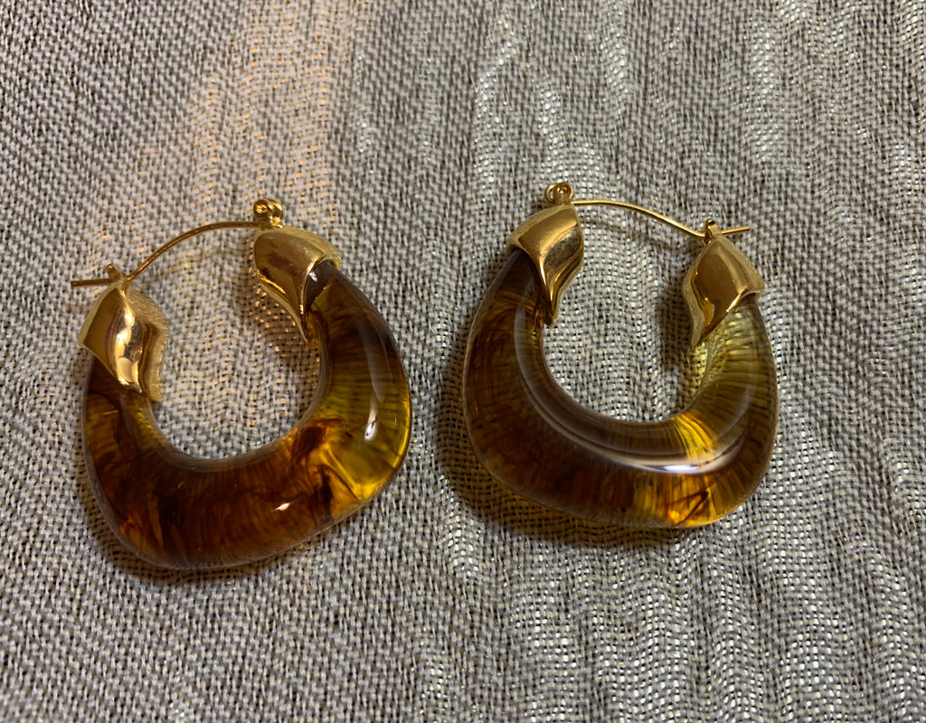 Amber Lucite & Gold-Tone Chunky Hoop Earrings